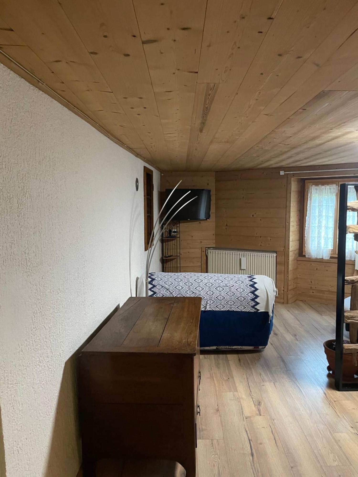 Apartment L Ours
